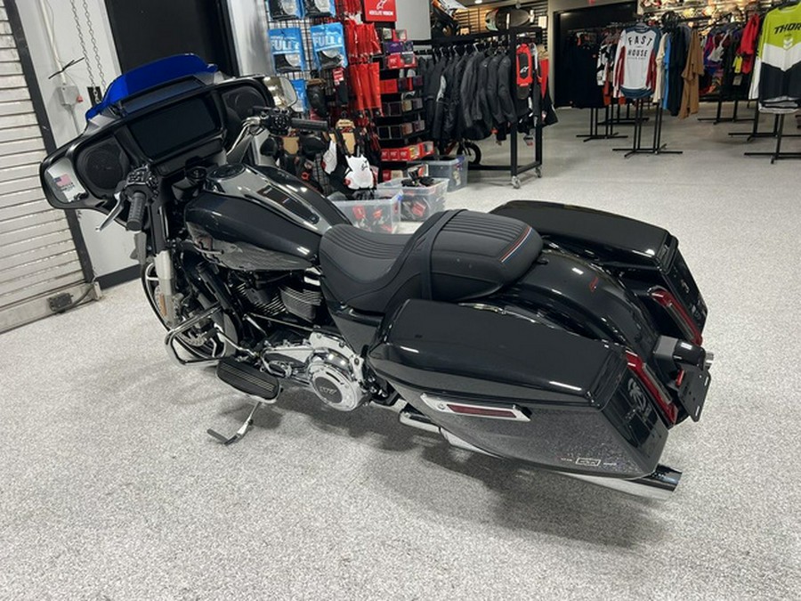2026 Harley-Davidson FLHX - Street Glide