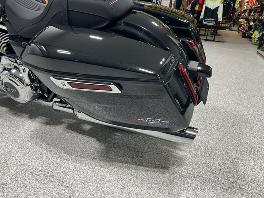 2026 Harley-Davidson FLHX - Street Glide