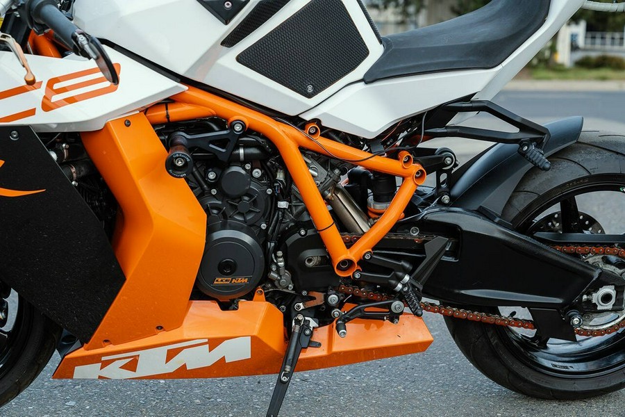 2013 KTM 1190 RC8 R Orange