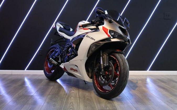 2024 Kawasaki Ninja ZX-6R ABS