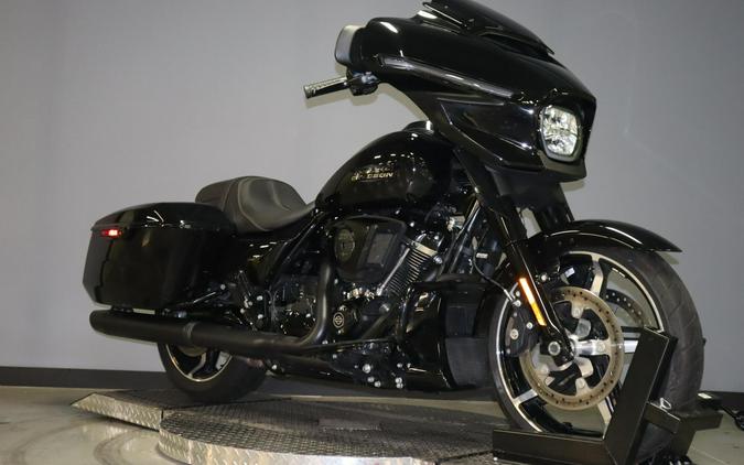 2024 Harley-Davidson Street Glide (FLHX)