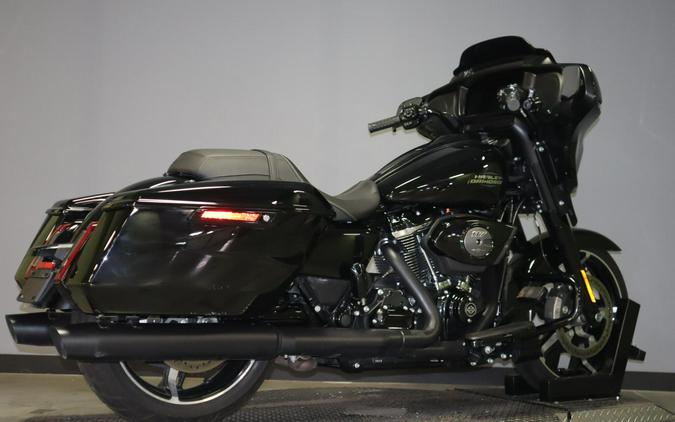 2024 Harley-Davidson Street Glide (FLHX)