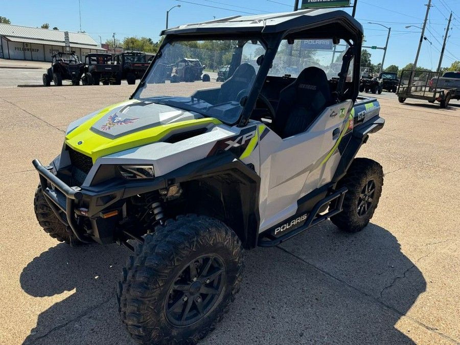 2023 Polaris Industries GENERAL XP 1000 Sport Ghost Gray