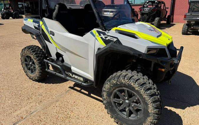 2023 Polaris Industries GENERAL XP 1000 Sport Ghost Gray