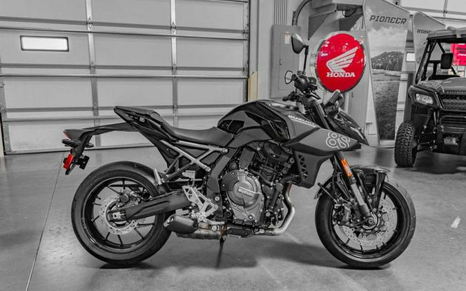 2026 Suzuki GSX-8S 8T