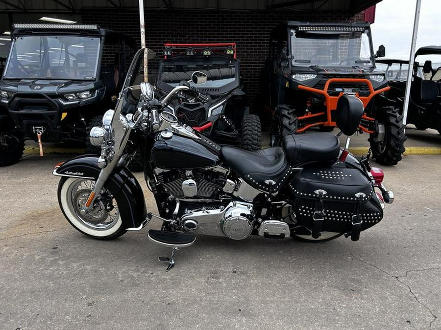 2014 Harley-Davidson® FLSTC - Heritage Softail® Classic