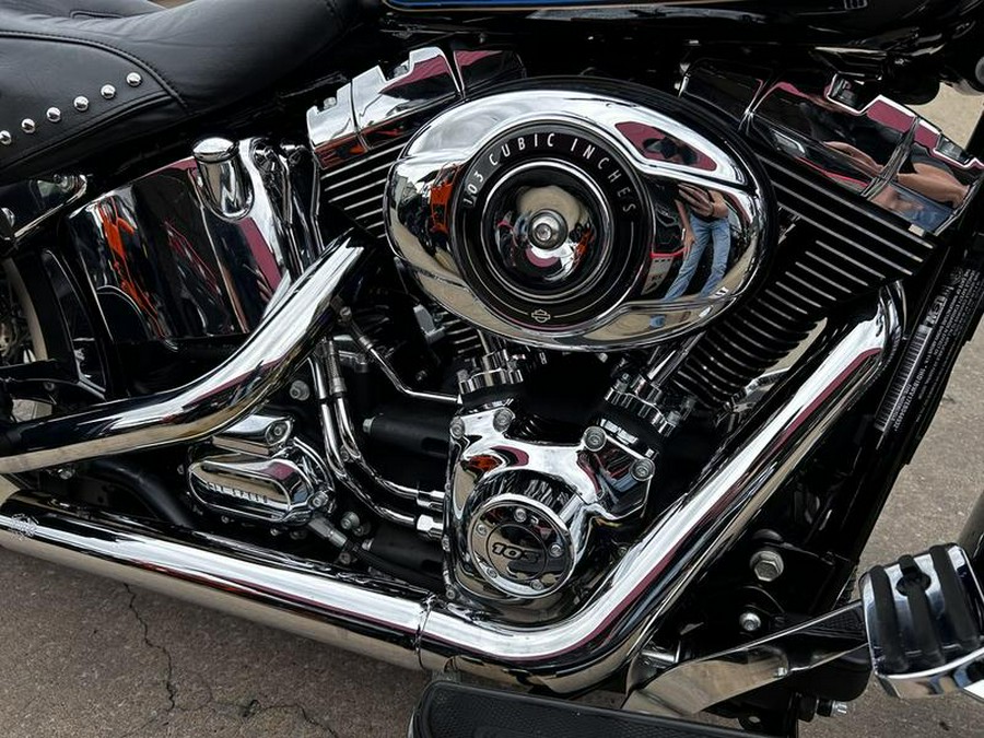 2014 Harley-Davidson® FLSTC - Heritage Softail® Classic