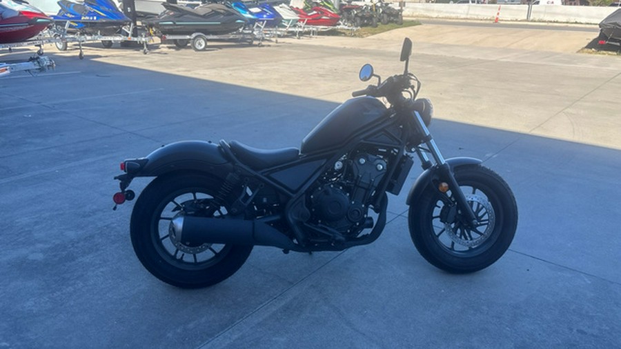 2025 Honda REBEL 300