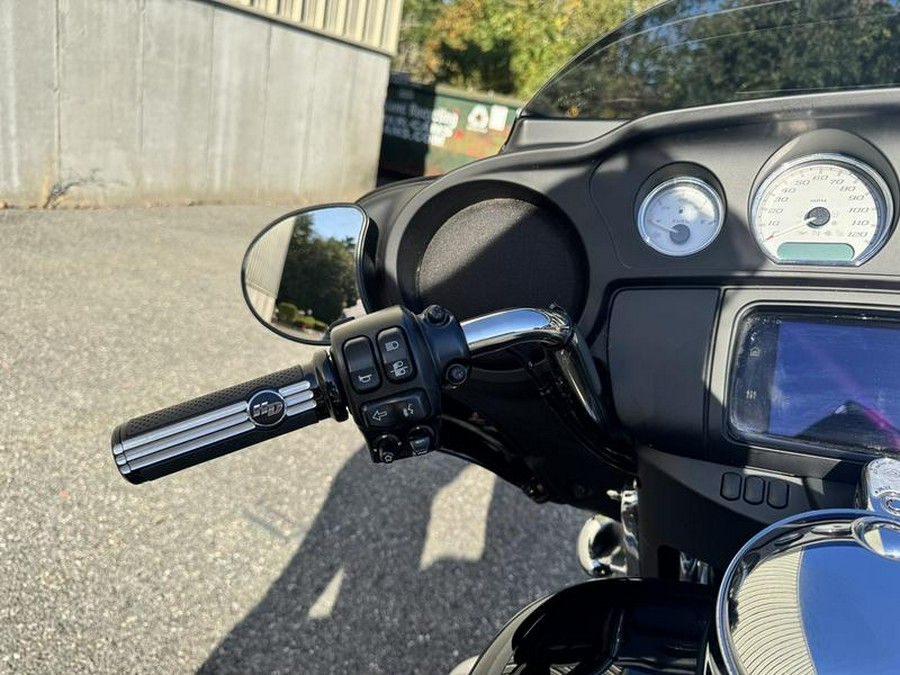 2021 Harley-Davidson® FLHX - Street Glide®