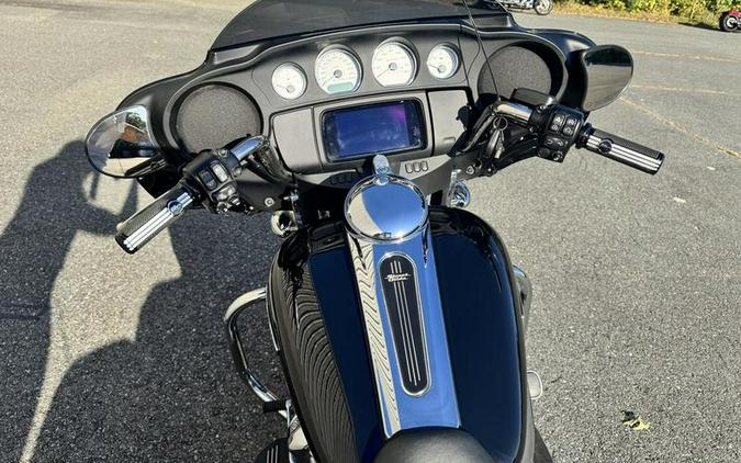 2021 Harley-Davidson® FLHX - Street Glide®