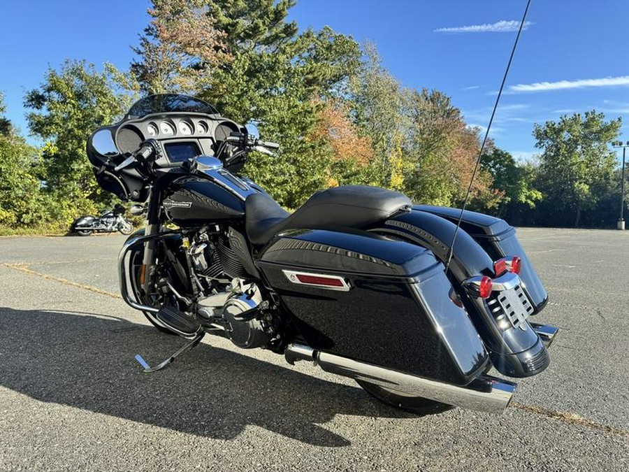 2021 Harley-Davidson® FLHX - Street Glide®