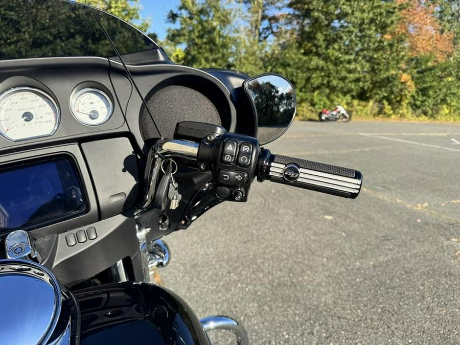 2021 Harley-Davidson® FLHX - Street Glide®