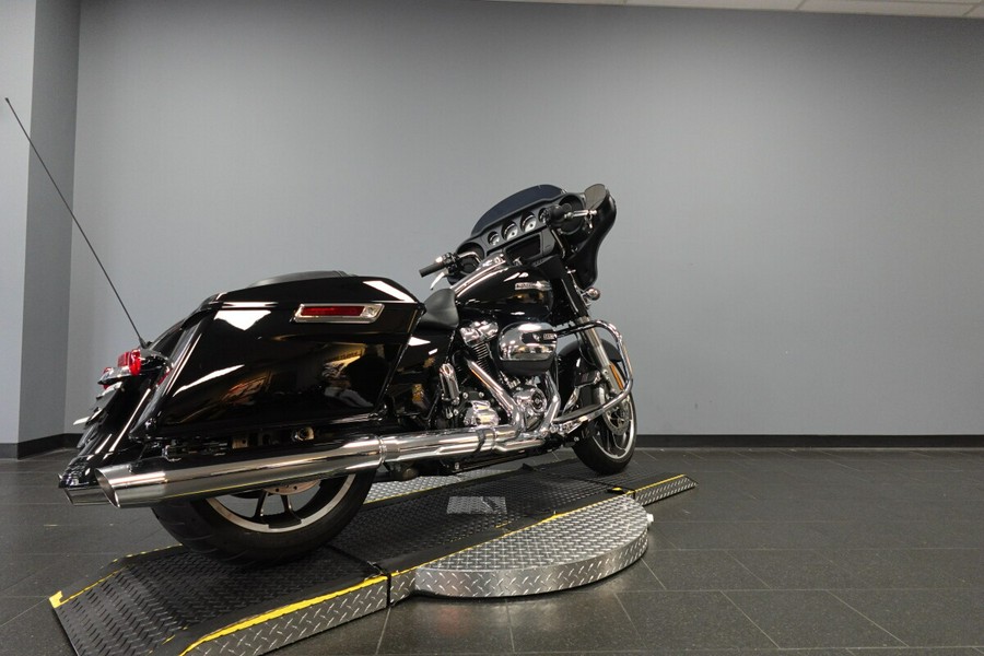 2023 Harley-Davidson Street Glide