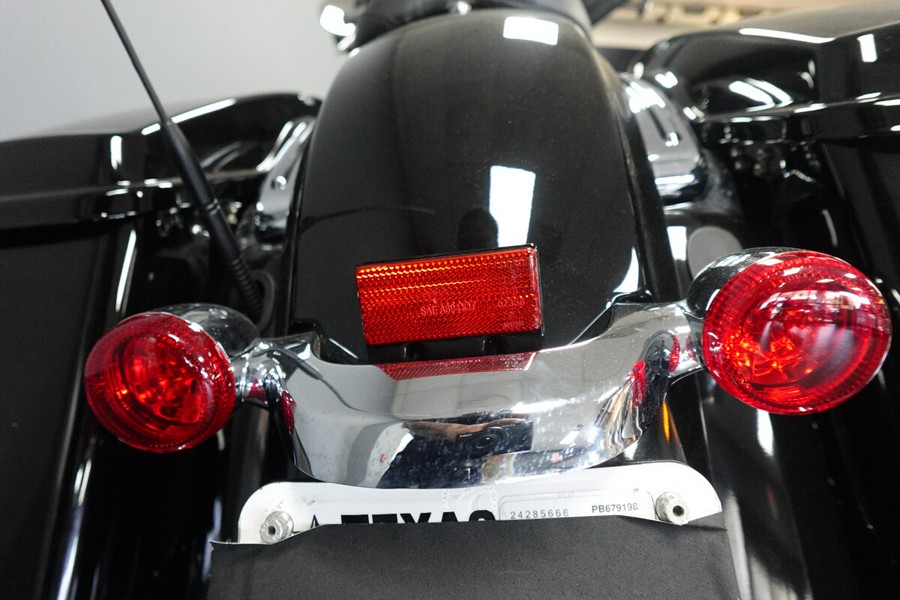 2023 Harley-Davidson Street Glide