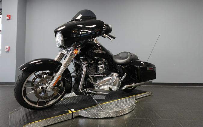 2023 Harley-Davidson Street Glide