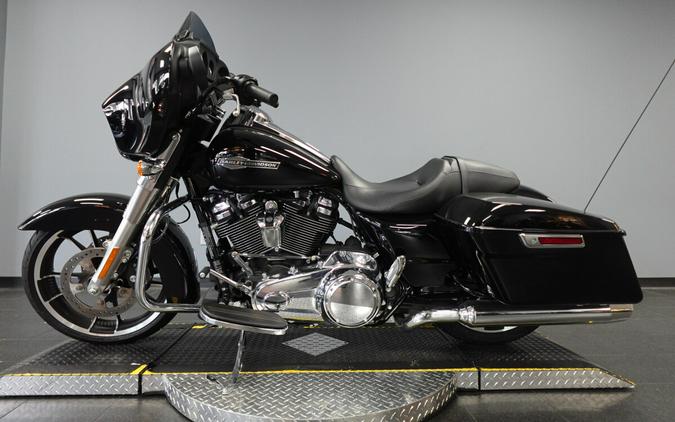 2023 Harley-Davidson Street Glide