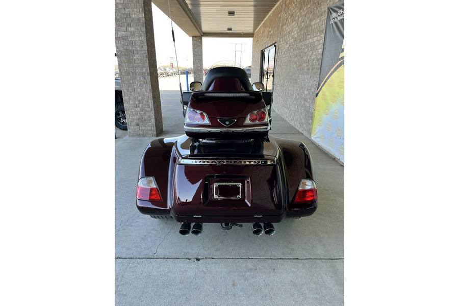 2006 GoldWing ABS Audio/Comfort Trike - Honda