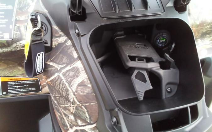 2026 Can-Am Outlander MAX Pro Hunting Edition HD7