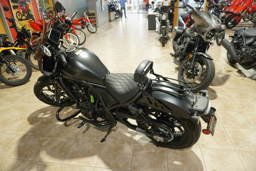 2025 CMX1100S - Honda