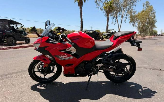 2021 Kawasaki Ninja® 400 ABS Passion Red