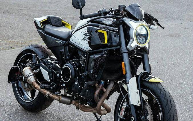 2022 CFMOTO 700CL-X Sport