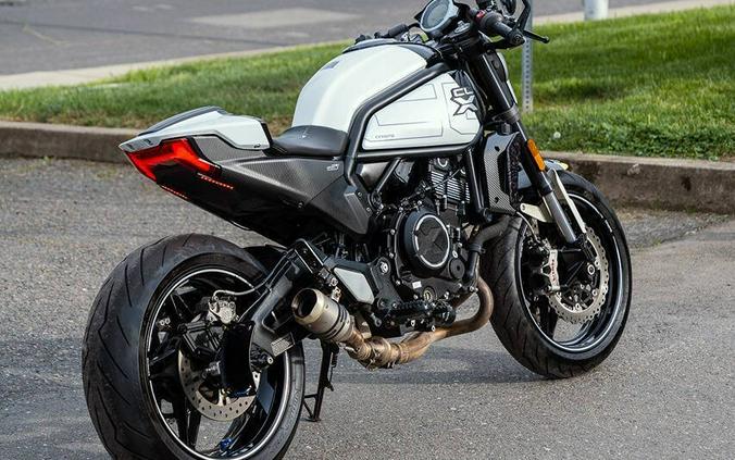 2022 CFMOTO 700CL-X Sport