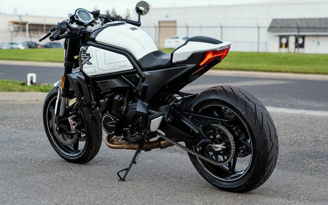 2022 CFMOTO 700CL-X Sport