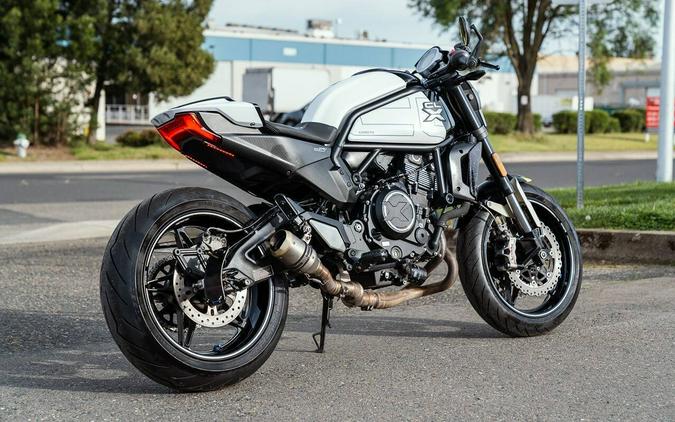 2022 CFMOTO 700CL-X Sport