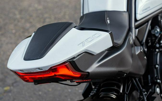 2022 CFMOTO 700CL-X Sport