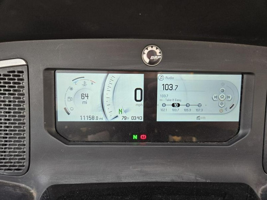 2022 Can-Am® Spyder RT Limited Chrome Wheels