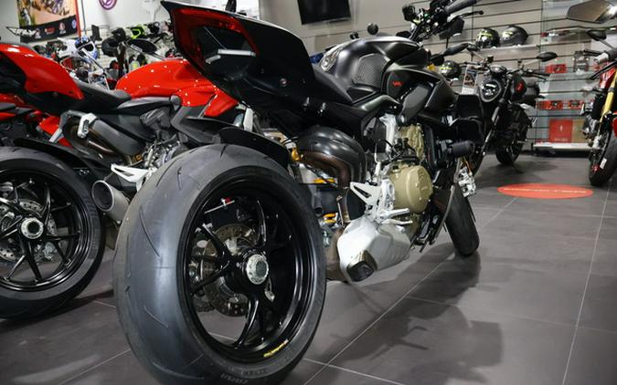 2021 Ducati Streetfighter V4 S Dark Stealth V4 S