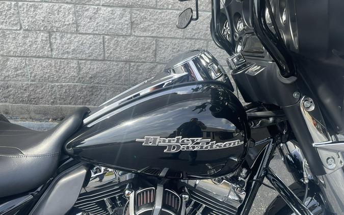 2013 Harley-Davidson Street Glide®