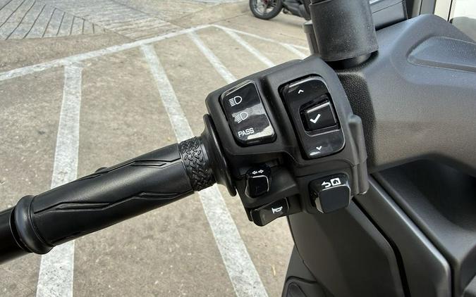 2026 Yamaha CZD300TB