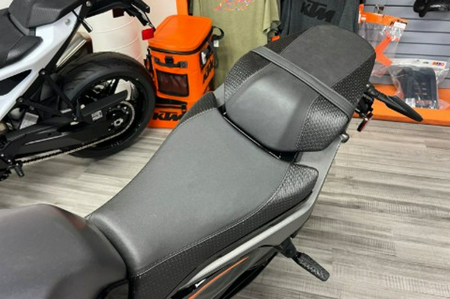 2026 KTM 390 Duke
