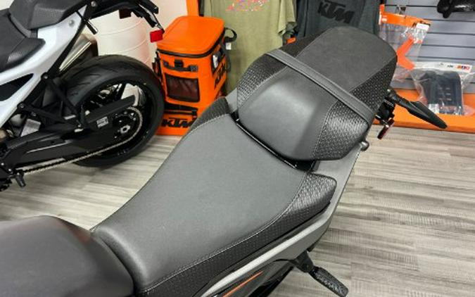 2026 KTM 390 Duke
