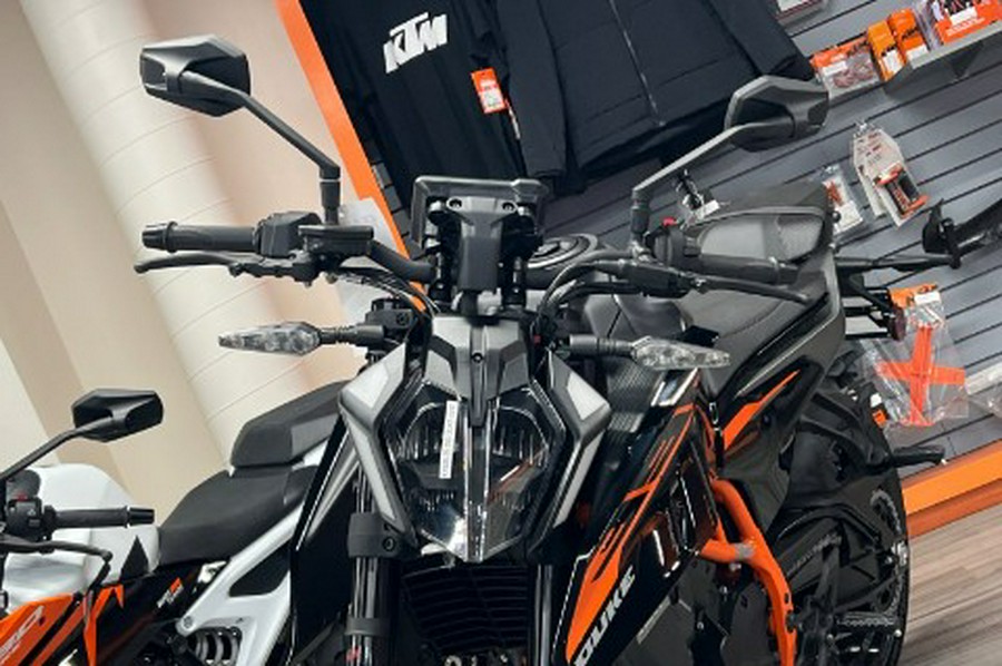 2026 KTM 390 Duke