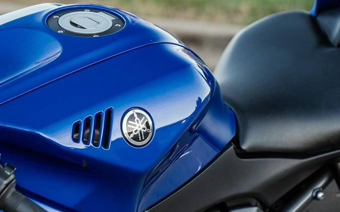 2023 Yamaha YZF-R7 Blue
