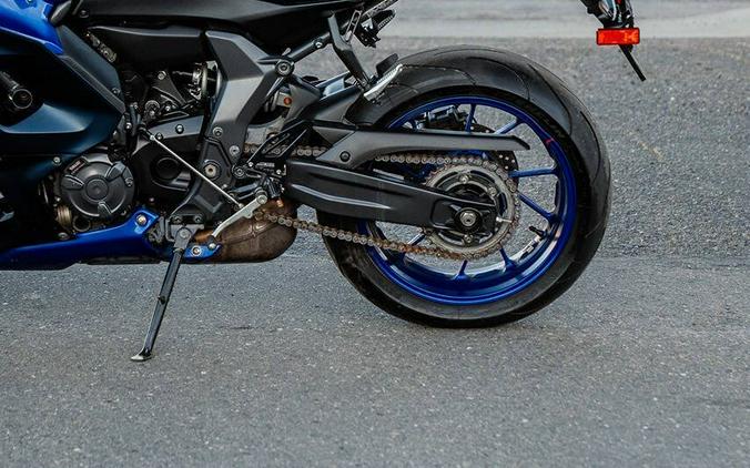 2023 Yamaha YZF-R7 Blue