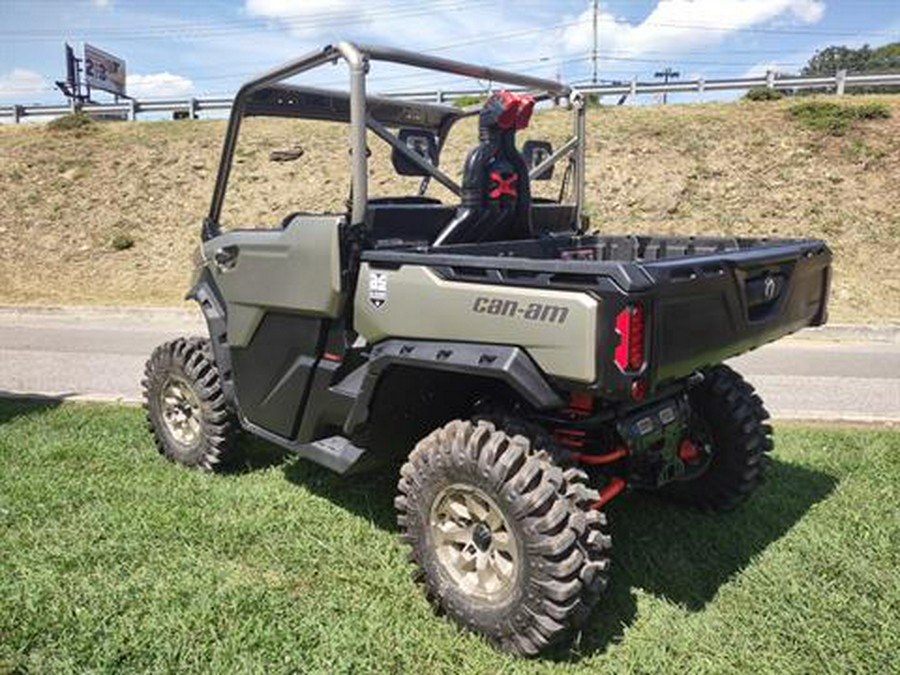 2023 Can-Am Defender X MR With Half Doors HD10