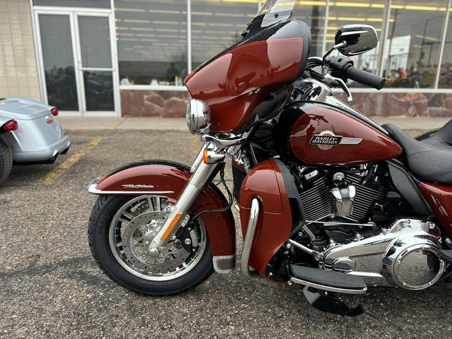 2024 Harley-Davidson® FLHTCUTG - Tri Glide® Ultra