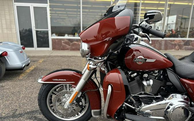 2024 Harley-Davidson® FLHTCUTG - Tri Glide® Ultra