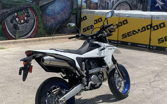 2025 Suzuki DR-Z4SM