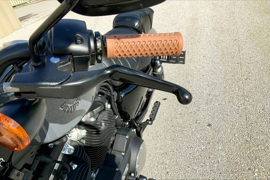 2022 Harley-Davidson XL883N - Iron 883