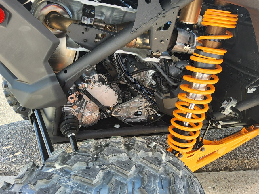 2026 Can-Am MAVERICK X3 DS TURBO Scandi Blue/Orange Crush - BU3977