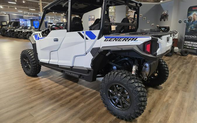2027 Polaris GENERAL XP 4 1000 Ultimate Ghost White - 111778
