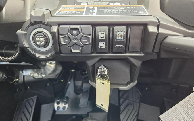2027 Can-Am Commander MAX XT 1000R