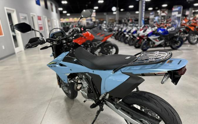 2025 Suzuki DR-Z 4SM