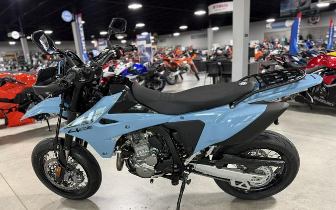 2025 Suzuki DR-Z 4SM