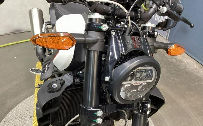 2022 Indian Motorcycle® FTR S White Smoke