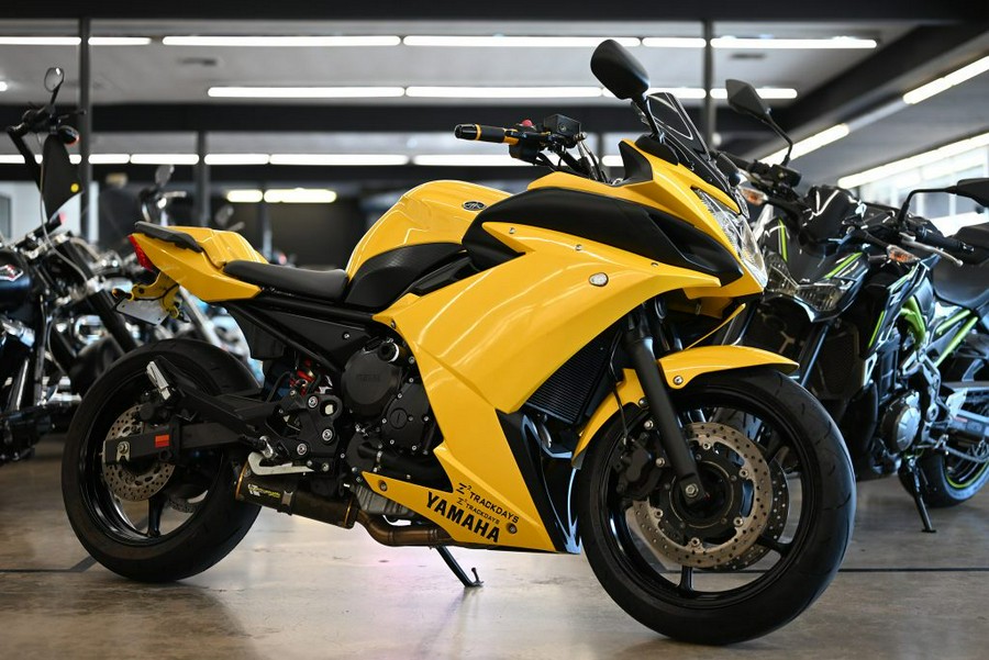 2009 Yamaha FZ6R